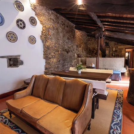 Casa De Anquiao - Turismo De Habitacao بيت ضيافة
