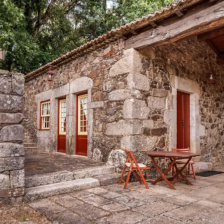 Gasthuis Casa De Anquiao - Turismo De Habitacao