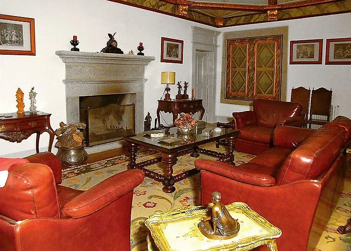 Casa De Anquiao - Turismo De Habitacao Gasthof Ponte de Lima